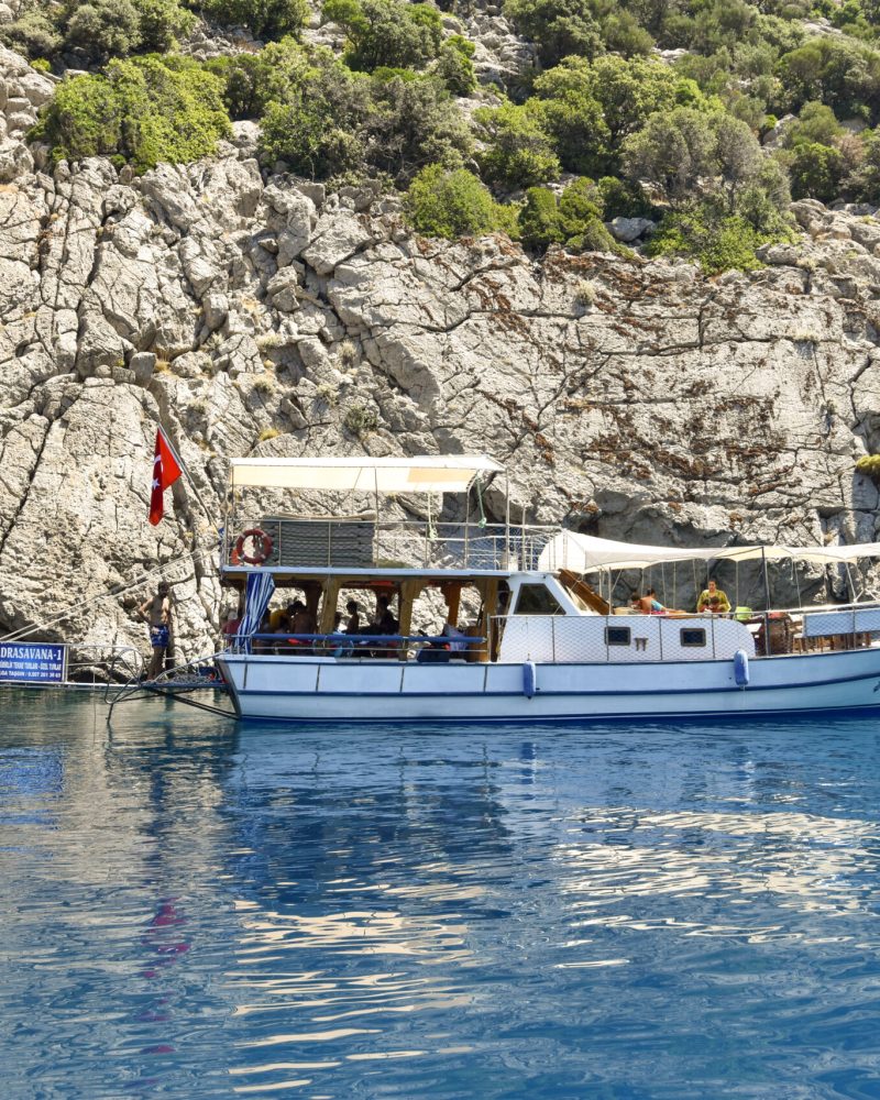WhatsApp ile Adrasan Tekne Turu Rezervasyonu: Nasıl Yazmalısınız?